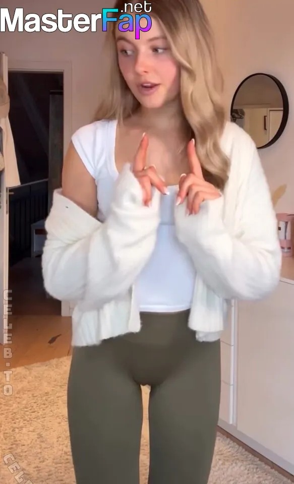 Lea Alena OnlyFans Leak Picture - #akUhnPMRHw.