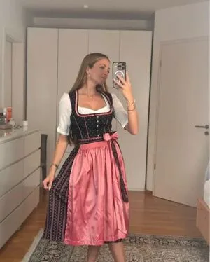 Lea Katharina OnlyFans Leaked Free Thumbnail Picture - #a4HSDlPyha