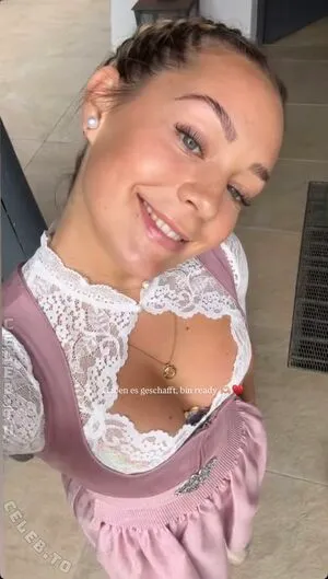 Lea Keller OnlyFans Leaked Free Thumbnail Picture - #2nRzNxjHH2
