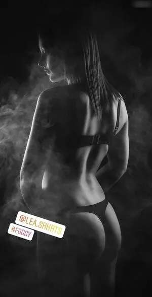 Lea Srkrts OnlyFans Leaked Free Thumbnail Picture - #NCI2shKD00