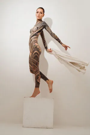 Leah Blum Thumbnail Picture