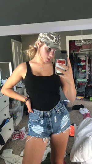Leah Booth OnlyFans Leaked Free Thumbnail Picture - #1E5GAEDk4e