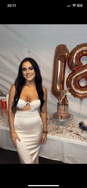 Leah Conlon Thumbnail Picture