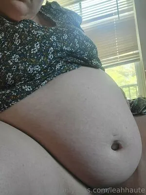 Leahhaute Thumbnail Picture