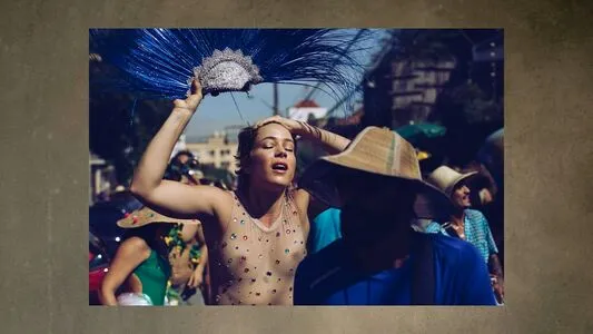 Leandra Leal Thumbnail Picture