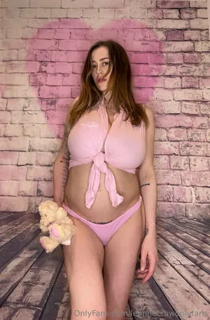 Leannecrowonlyfans Thumbnail Picture