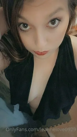 Leannelove1992 Thumbnail Picture