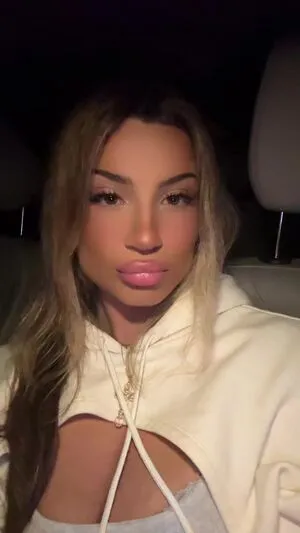 Leanora Matousi OnlyFans Leaked Free Thumbnail Picture - #PRmF3FaANE