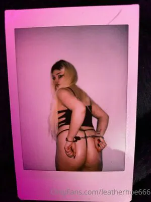Leatherhoe666 OnlyFans Leaked Free Thumbnail Picture - #VxLHTZB02D