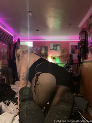 Leatherhoe666 OnlyFans Leaked Free Thumbnail Picture - #fr4emnF5dG