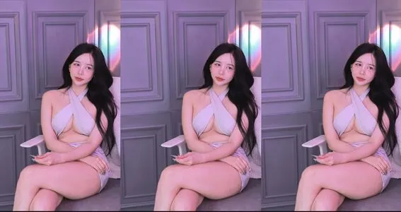 Lee Chohee Thumbnail Picture