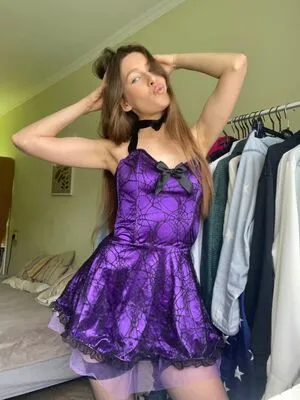 Leemur Thumbnail Picture