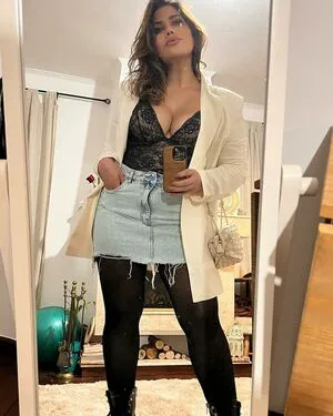 Leila Germano Thumbnail Picture