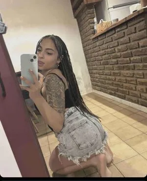 Leilaxlime Thumbnail Picture