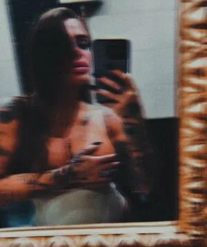 Lella Montagna Thumbnail Picture