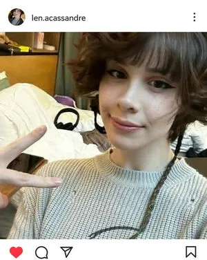 Lenacassandre Thumbnail Picture