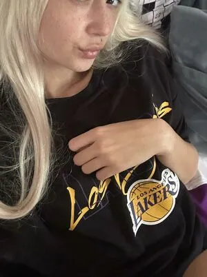Lenalovesux Thumbnail Picture