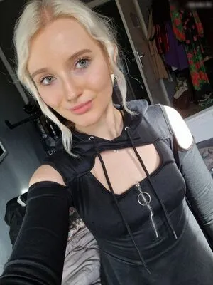 Lenathegarbagecan OnlyFans Leaked Free Thumbnail Picture - #t2x7PLGOug