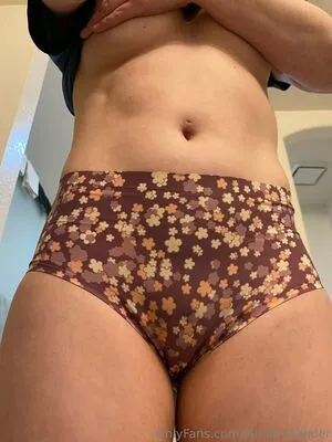 Lenore Leander OnlyFans Leaked Free Thumbnail Picture - #SRI41Mkl8O