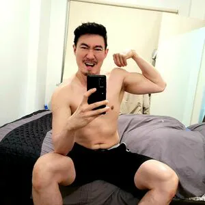 Leo Sagafree Thumbnail Picture