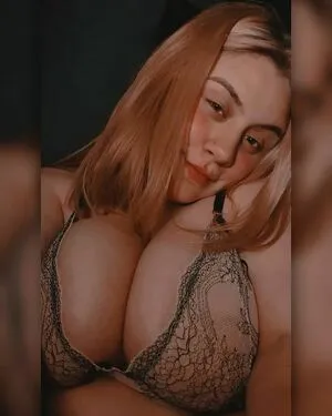 Leonela Cesar Thumbnail Picture