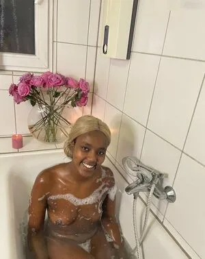 Leoniweber OnlyFans Leaked Free Thumbnail Picture - #9Aiy09w14m