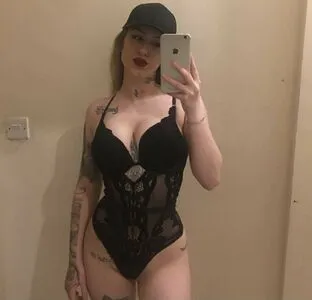 Leotiska Thumbnail Picture
