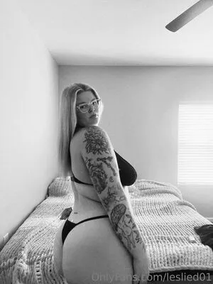 Leslied01 OnlyFans Leaked Free Thumbnail Picture - #Kb3gJlB423