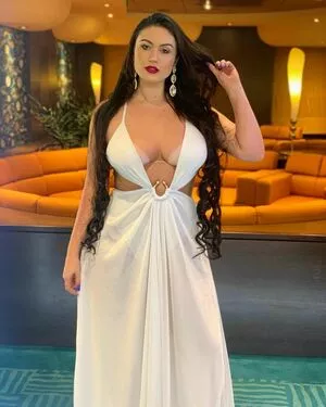 Leticia Beppler Profile Thumbnail