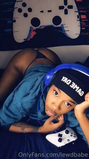 Lewdbabe OnlyFans Leaked Free Thumbnail Picture - #5esKsrMpa2