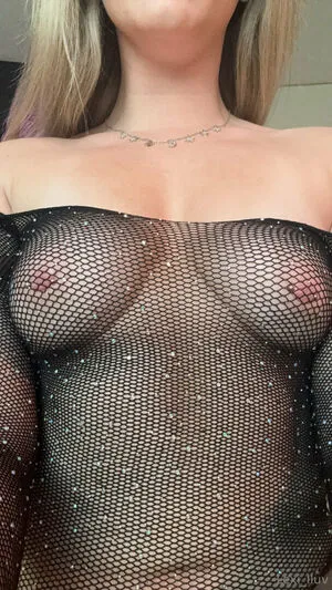 Lexi Luv Thumbnail Picture