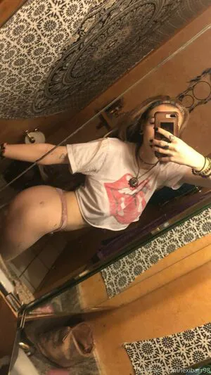 Lexibarr98 OnlyFans Leaked Free Thumbnail Picture - #RHAErM0DCB