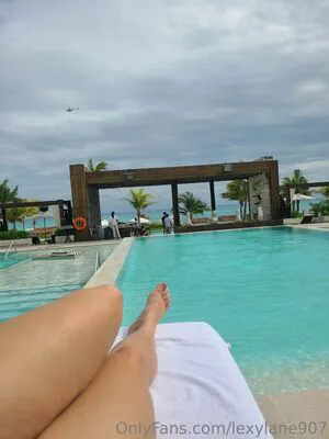 Lexylane907 Thumbnail Picture