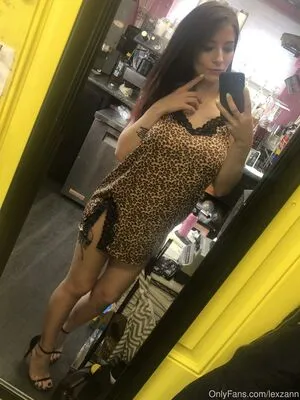 Lexze OnlyFans Leaked Free Thumbnail Picture - #99wcaDzIhN
