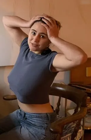 Lia Marie Johnson Profile Thumbnail