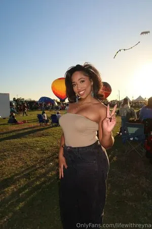 Lifewithreyna Thumbnail Picture