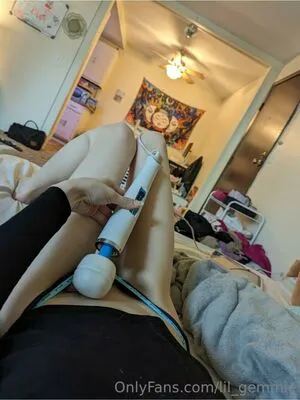 Lil Gem OnlyFans Leaked Free Thumbnail Picture - #0IDsIaBNQ1