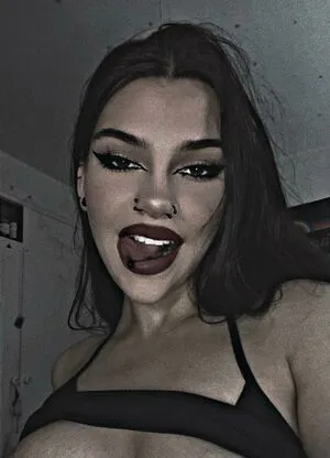 Lilbabybatsy Thumbnail Picture