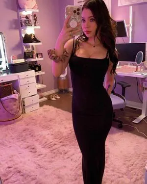 Lilchiipmunk OnlyFans Leaked Free Thumbnail Picture - #DTx41DX44m