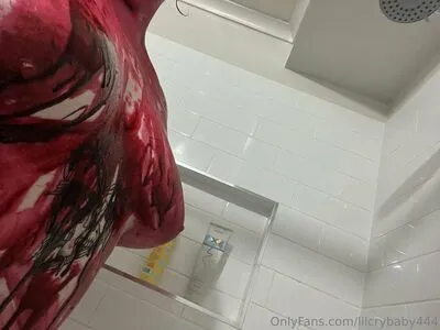 Lilcrybaby444 Thumbnail Picture