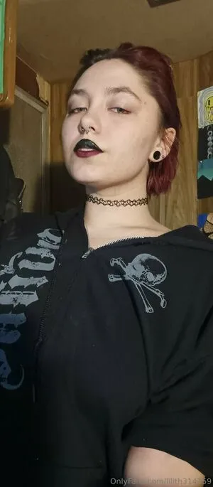 Lilith314159 Thumbnail Picture