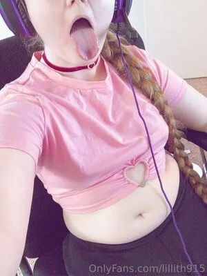 Lillith915 OnlyFans Leaked Free Thumbnail Picture - #SvNaaGLen5