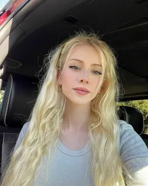 Lilly Bloomes OnlyFans Leaked Free Thumbnail Picture - #PL56CB9pdj