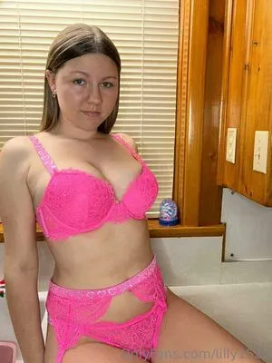 Lilly1525 OnlyFans Leaked Free Thumbnail Picture - #auHADD91mf