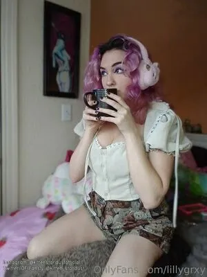 Lillygrxy OnlyFans Leaked Free Thumbnail Picture - #CcJQo7v9m8