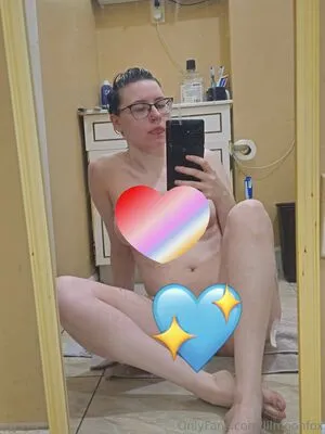 Lilmoonfox Thumbnail Picture