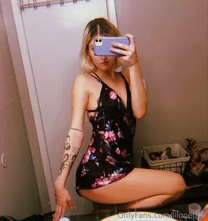 Lilone007 OnlyFans Leaked Free Thumbnail Picture - #AMaV8U6DnE