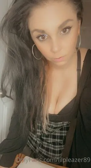 Lilpleazer89 Thumbnail Picture