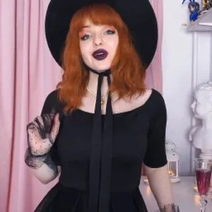 Lilslvkitten Profile Thumbnail
