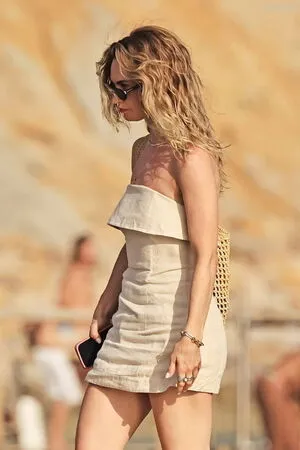 Lily James OnlyFans Leaked Free Thumbnail Picture - #BqXMHBZXCd
